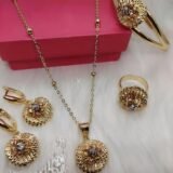 ⁦Parure Plaqué Or Chbika طقم الشبيكة أحجار ملونة شبيه الذهب 18 قيراط⁩ - الصورة ⁦3⁩